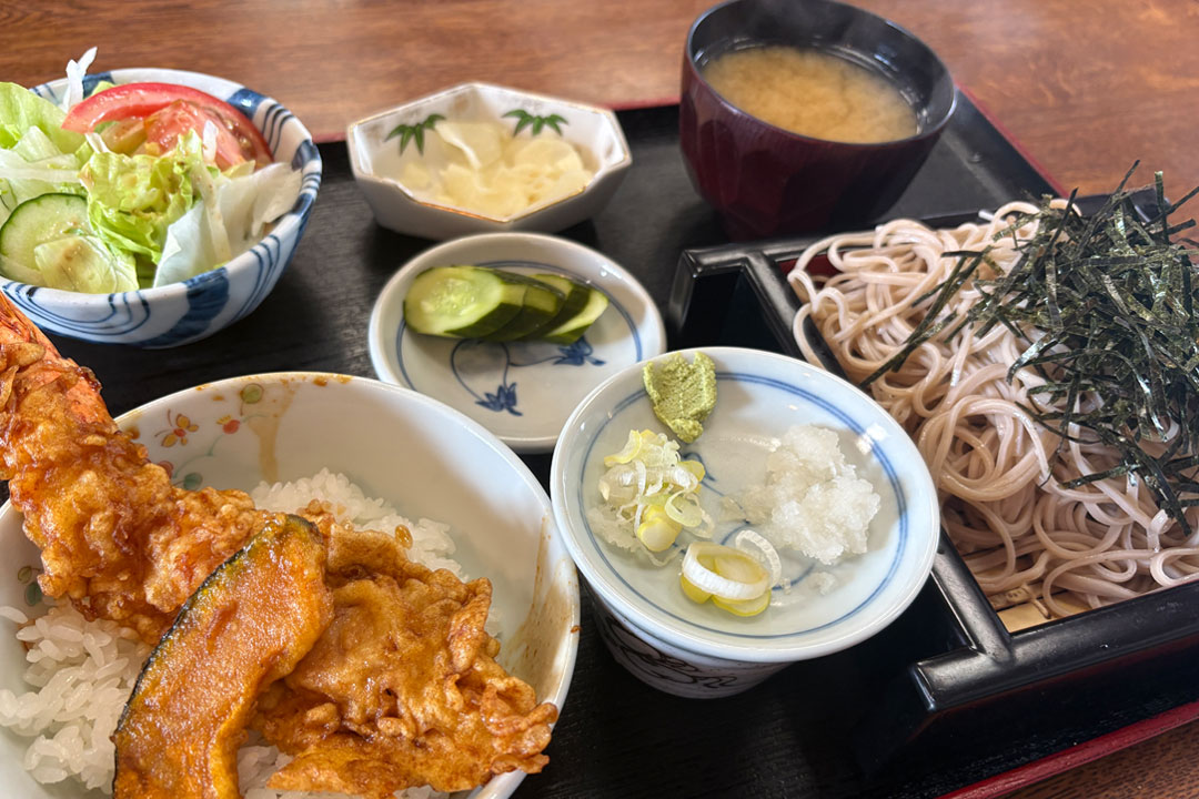 お食事処　やぶ