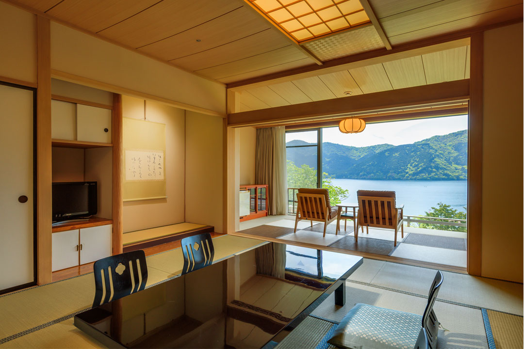 芦ノ湖畔 蛸川温泉 龍宮殿
