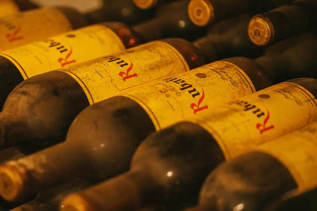 丸藤葡萄酒工業（ルバイヤートワイン）