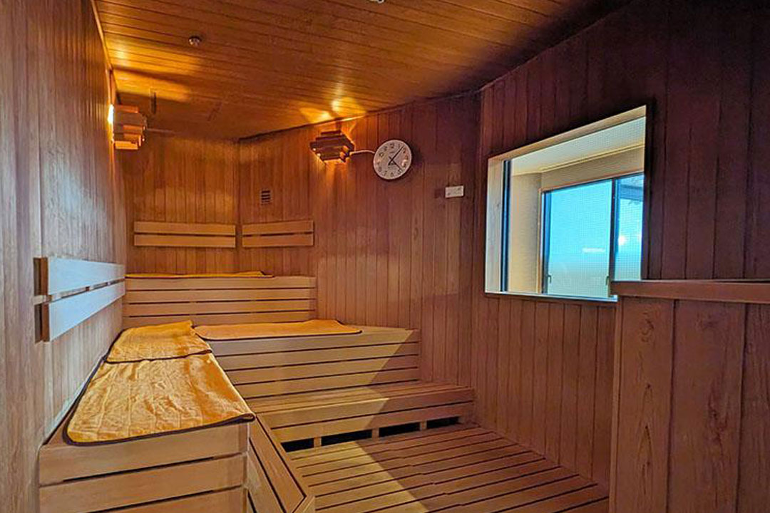 絶景日帰り温泉 龍宮殿本館