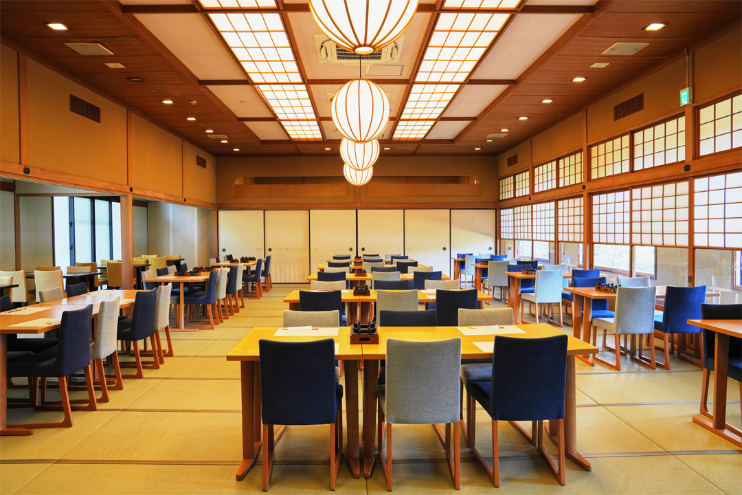 絶景日帰り温泉 龍宮殿本館