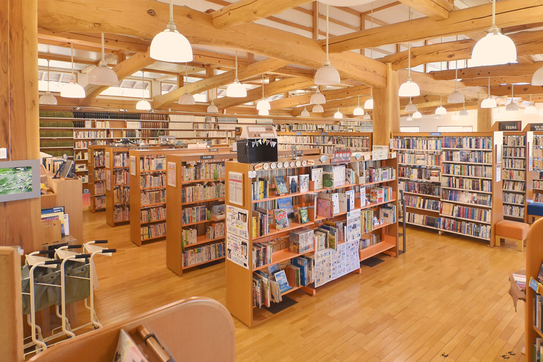 山中湖情報創造館